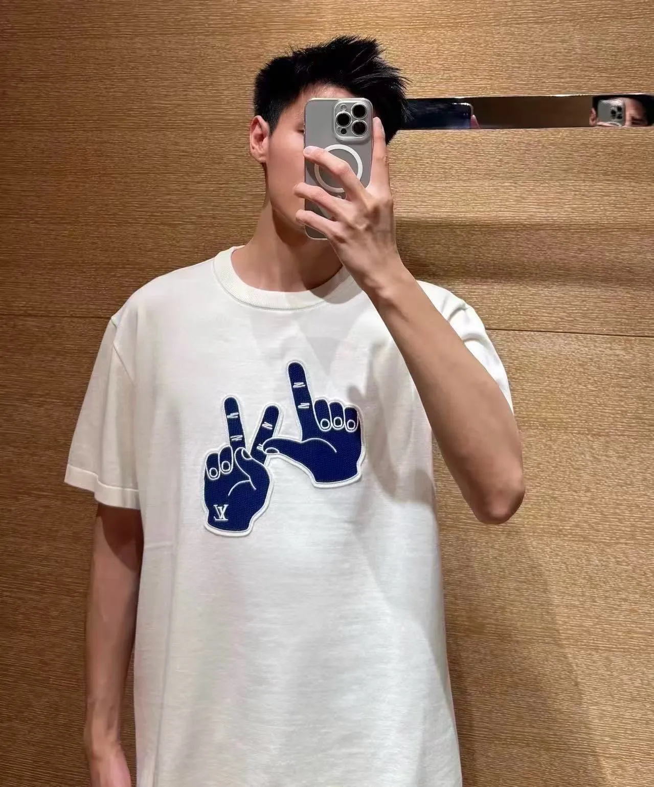 Louis Vuitton/ 26ss LV